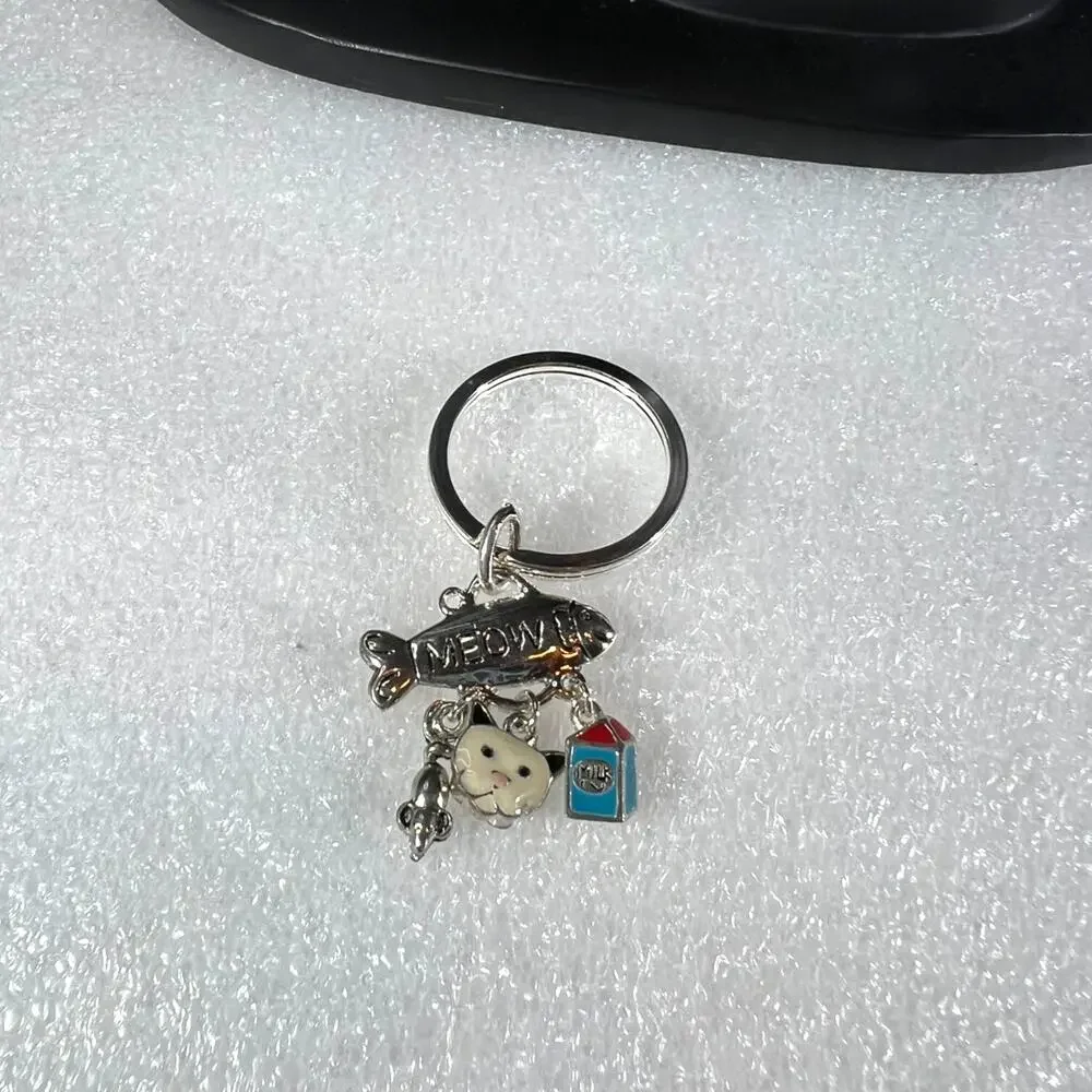 Cute Kitty Cat Meow Cat Person Pet Mom Dad Cat Lover Retro Keychain NEW